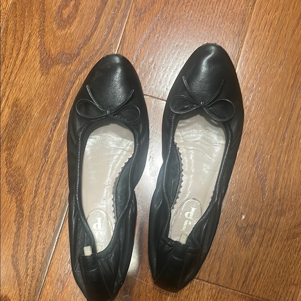 SJP by Sarah Jessica Parker Black Flats Minimalist Design